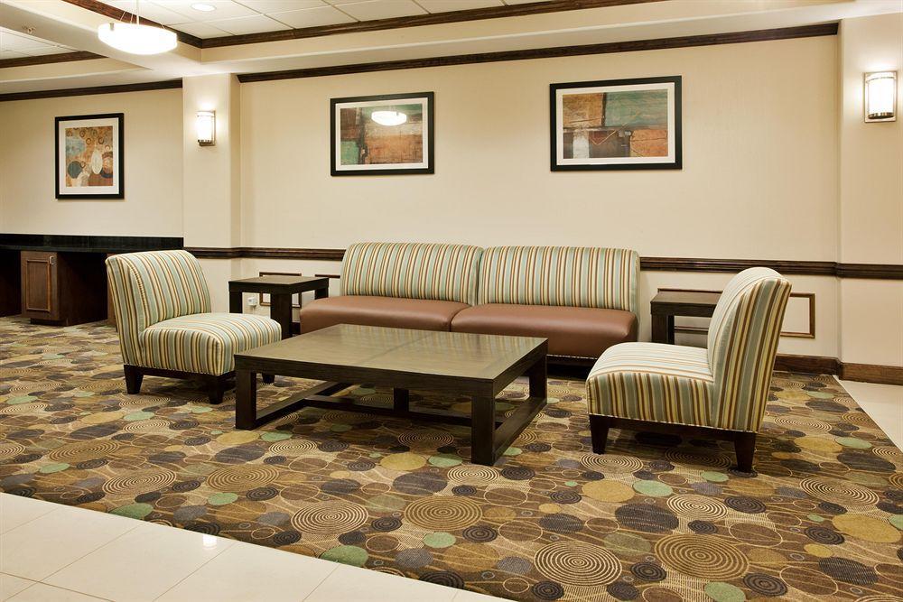 Holiday Inn Express & Suites Moultrie, An Ihg Hotel Chambre photo