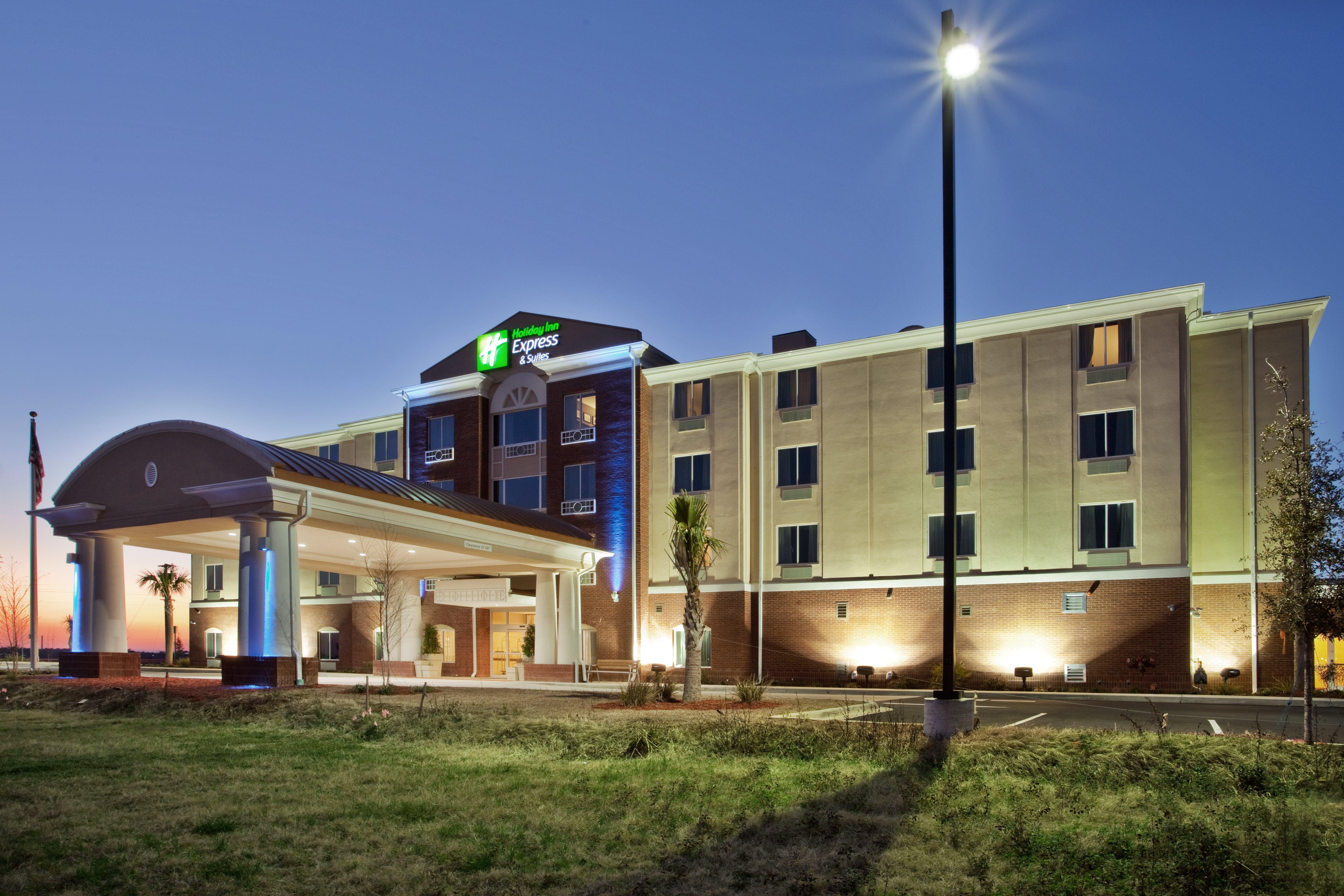 Holiday Inn Express & Suites Moultrie, An Ihg Hotel Extérieur photo