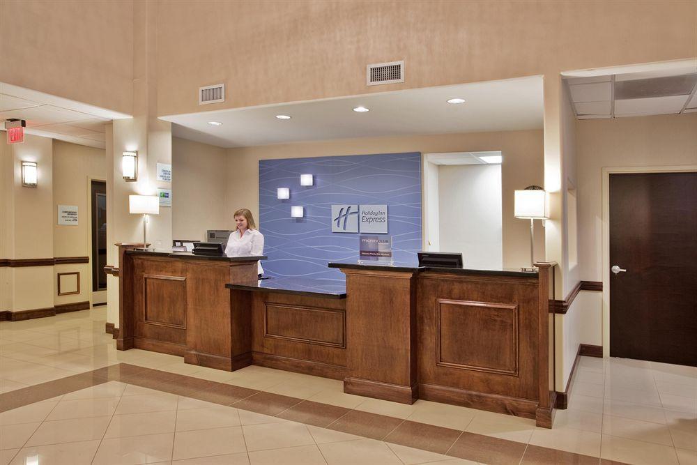 Holiday Inn Express & Suites Moultrie, An Ihg Hotel Intérieur photo