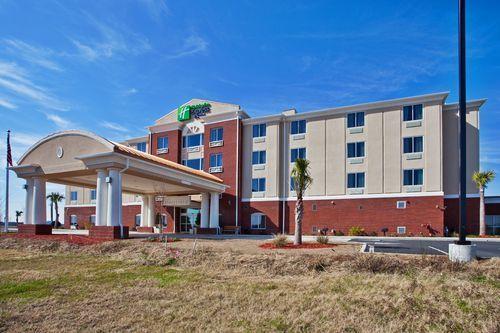 Holiday Inn Express & Suites Moultrie, An Ihg Hotel Extérieur photo